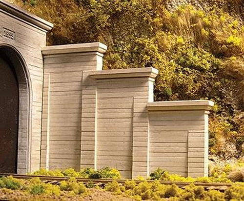 Chooch Enterprises 8421 HO Concrete Stepped Tunnel Abutment 2-Piece Set