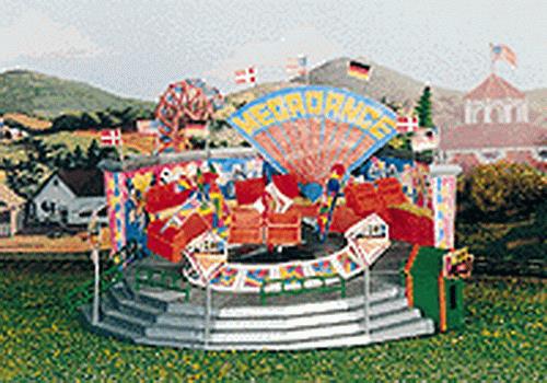 IHC 5132 HO Carnival Dancer Ride Kit