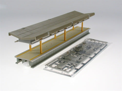 Kato 23-107 N Scale Suburban Island Flag Stop Platform A Building Assembled