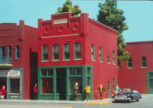 Smalltown USA 699-6003 HO Scale City Buildings Jessica's Salon Building Kit