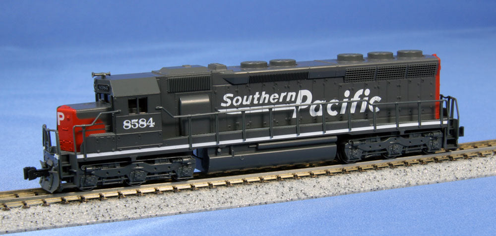 Kato 176-3131 N Southern Pacific 'Speed Lettering' SD-45 Diesel Locomotive #8584