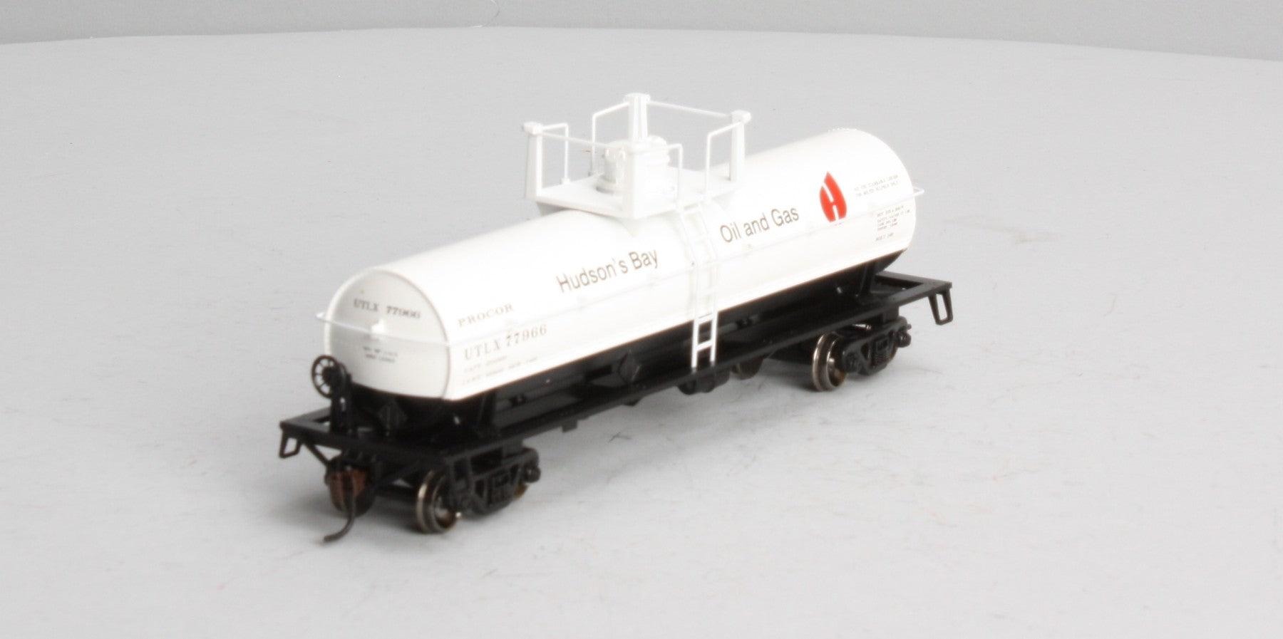 Athearn 72917 HO Scale Hudson Bay Oil & Gas Chemical Tank Car