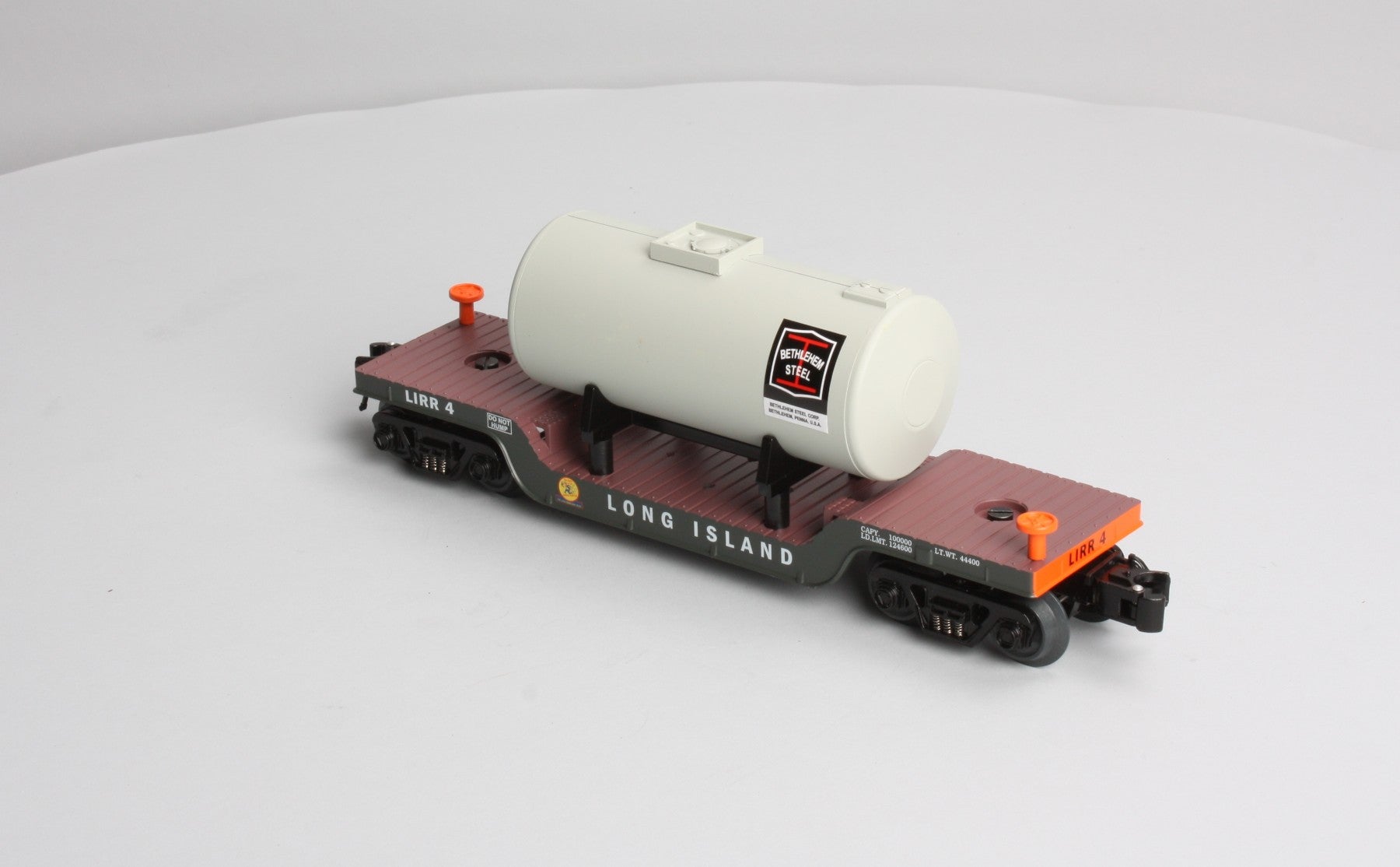 RMT 96511 O Gauge Long Island Depressed-Center Flatcar No. 4 w/Tank