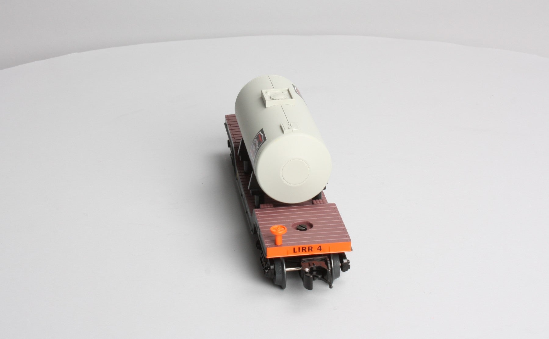 RMT 96511 O Gauge Long Island Depressed-Center Flatcar No. 4 w/Tank