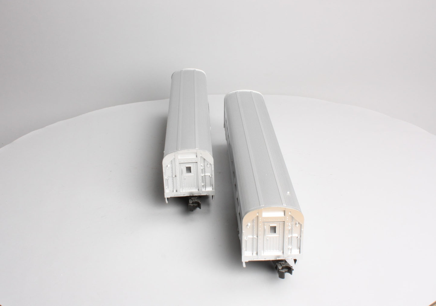 Williams 43002 O Gauge Burlington 60 Ft. Streamline Passenger Car 2-Pack