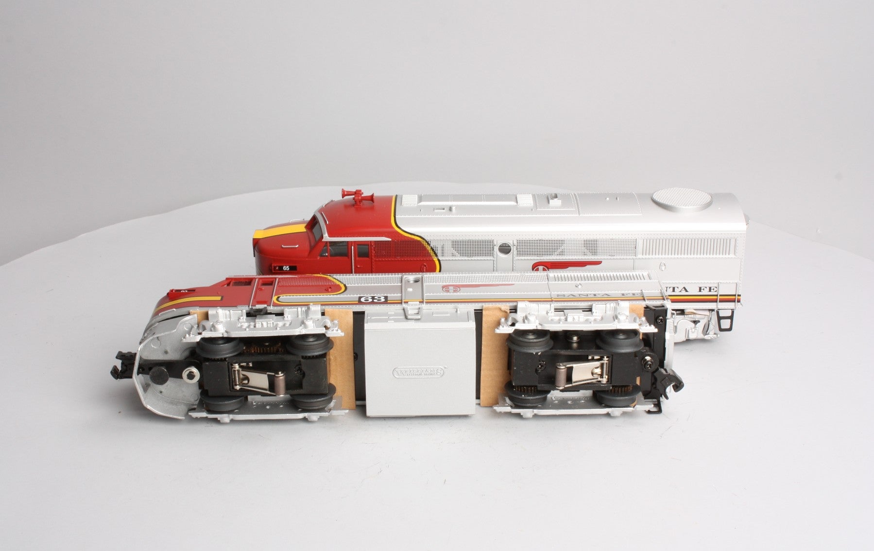 Williams 20910 Santa Fe FA-1 Diesel Locomotive AA Set