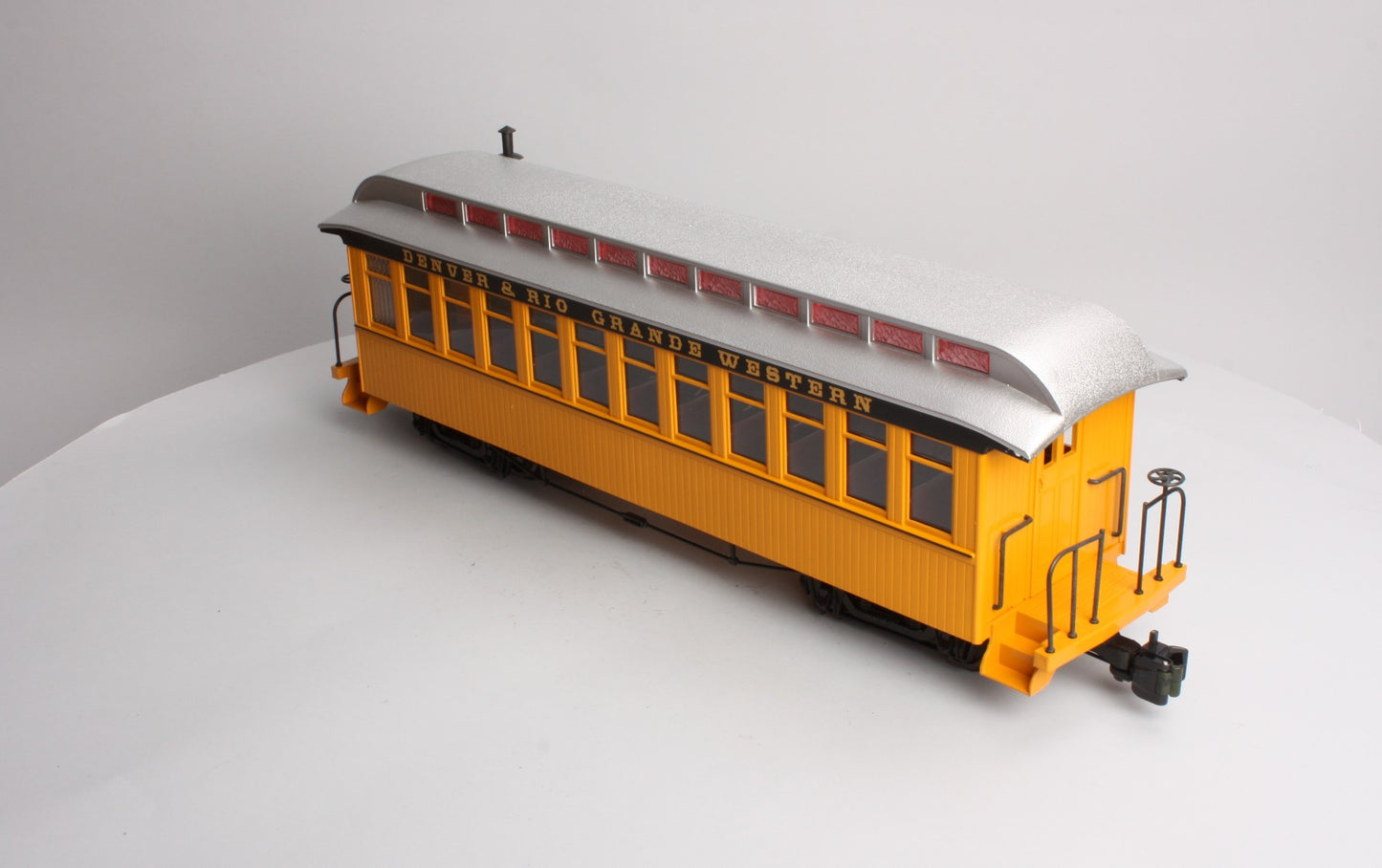 Bachmann 89791 G Scale Denver & Rio Grande Western Coach (Metal Wheels)