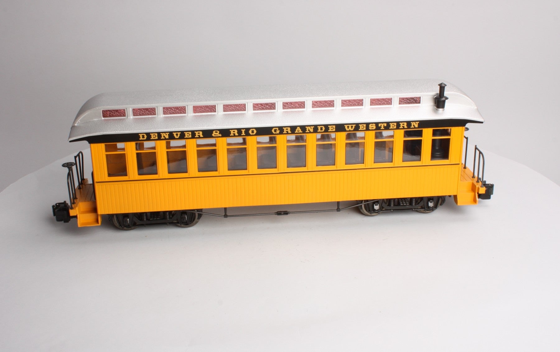 Bachmann 89791 G Scale Denver & Rio Grande Western Coach (Metal Wheels)
