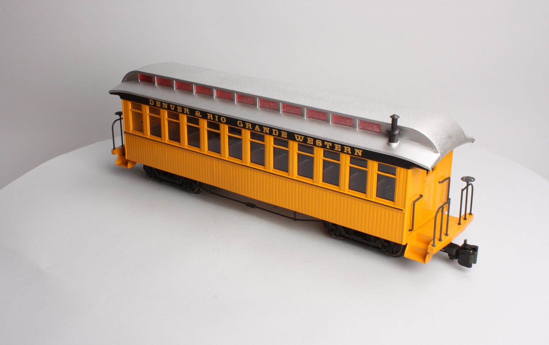 Bachmann 89791 G Scale Denver & Rio Grande Western Coach (Metal