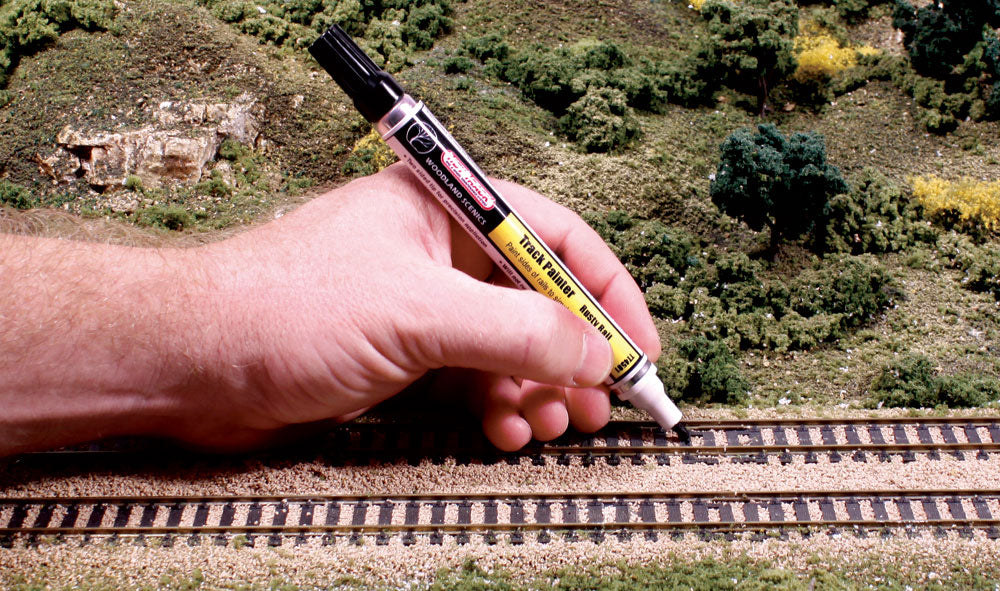 Woodland Scenics TT4581 Rusty Rail Track Painter Tidy Track