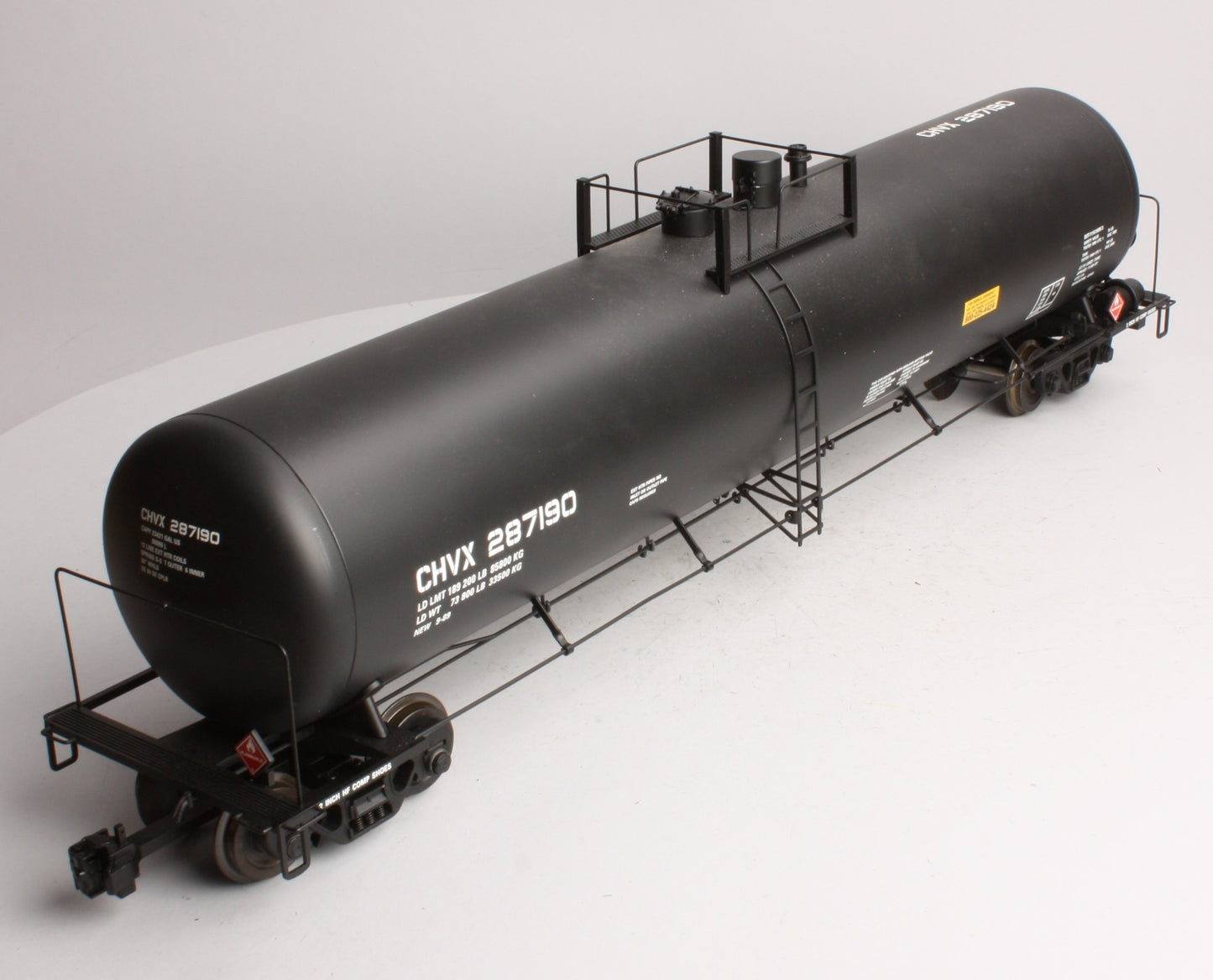 USA Trains R15162 G CHVX Modern Tank Car with Extruded Aluminum Body #287190
