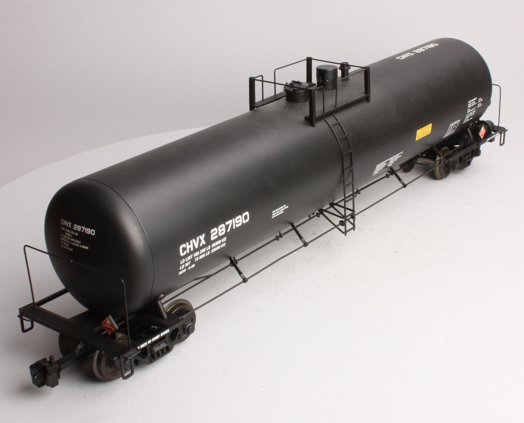 USA Trains R15162 G CHVX Modern Tank Car with Extruded Aluminum Body #287190