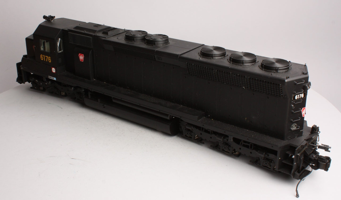 Aristo-Craft 22409 G Scale Pennsylvania SD-45 Diesel Engine w/Smoke & Lights