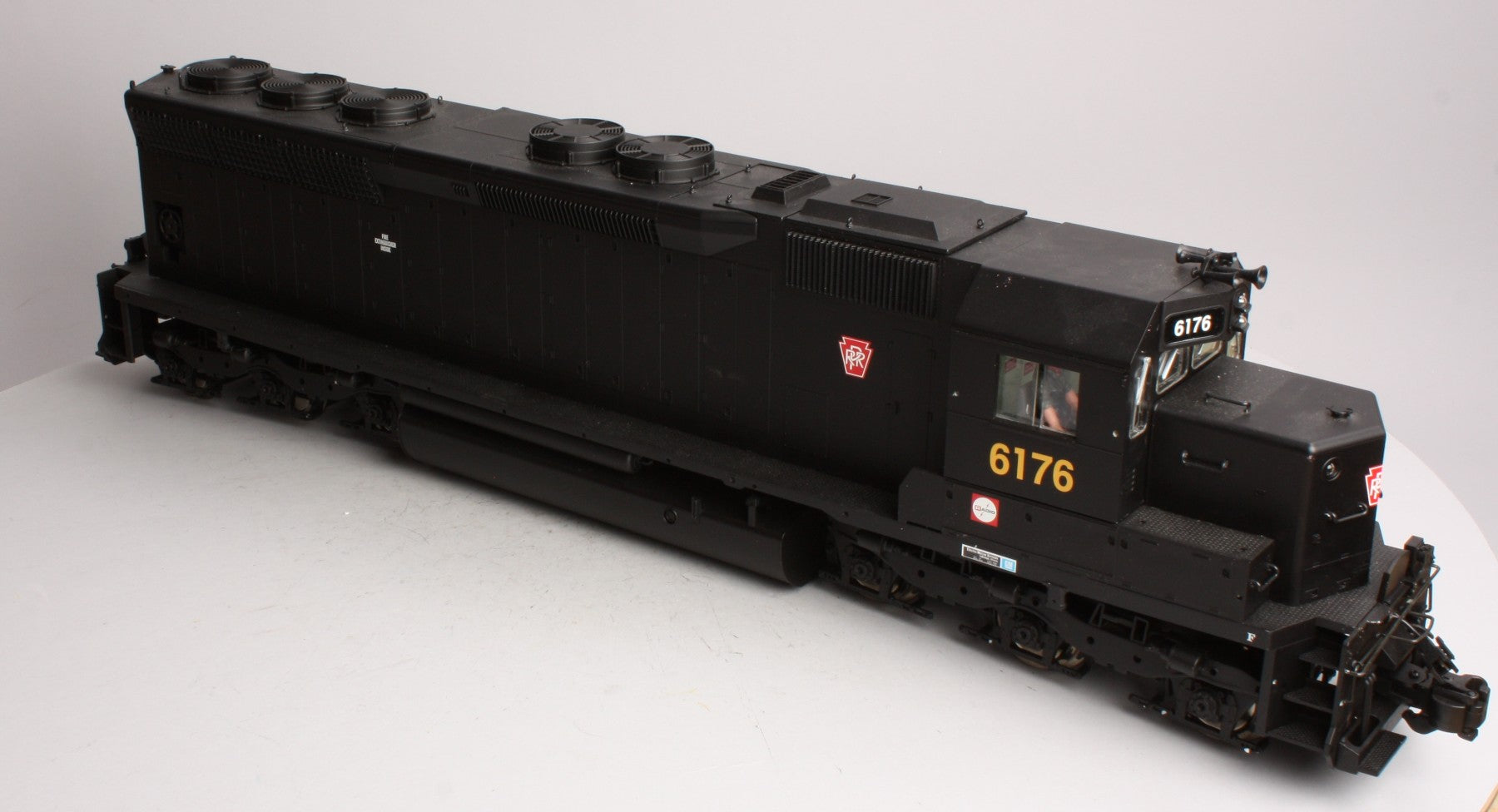 Aristo-Craft 22409 G Scale Pennsylvania SD-45 Diesel Engine w/Smoke & Lights