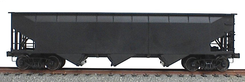 Accurail 7500 AAR os 3-Bay hop undec