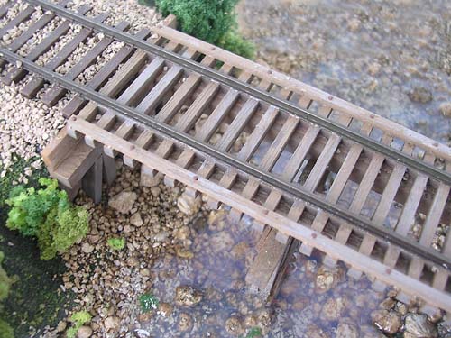 B.T.S. 27142 HO Cheat Run Trestle -