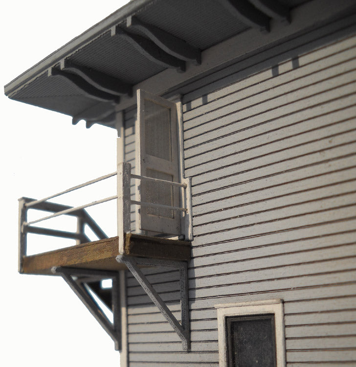 B.T.S. 27650 HO Chesapeake & Ohio MD Interlocking Tower Cabin