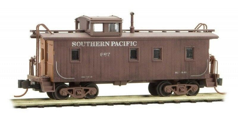 Micro-Trains 05144310 N SP Weathered 34' Wood Sheathed Caboose #667