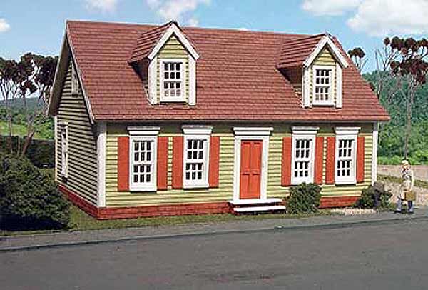 Branchline 610 Maxwell Cape House