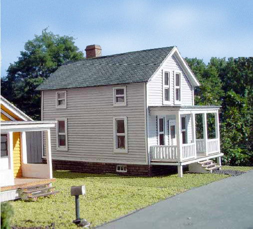 Branchline Trains 625 HO Scale Finley House Building Laser-Art Structures Kit