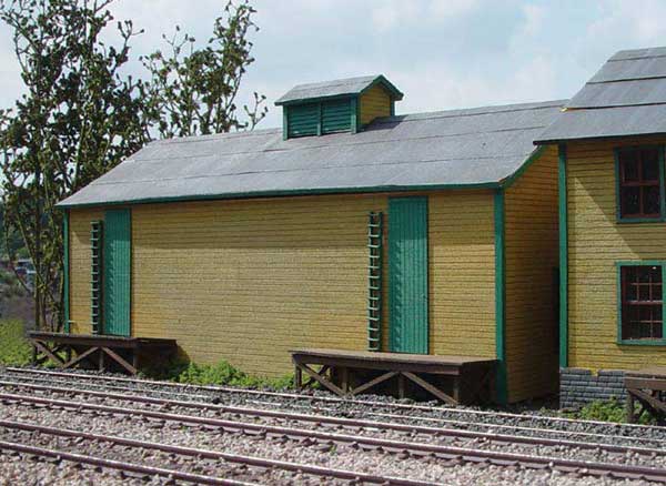 Branchline 681 HO Scale Ice House Laser-Art Building Kit