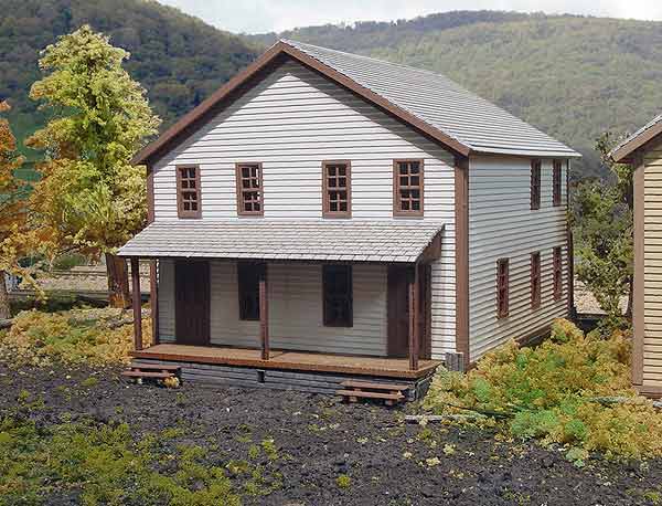 Branchline 807 Company House #3