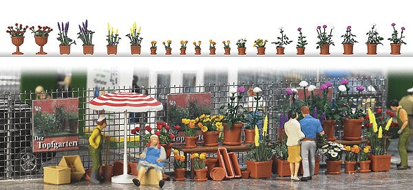 Busch 1209 Flowerpot Set With Flowers