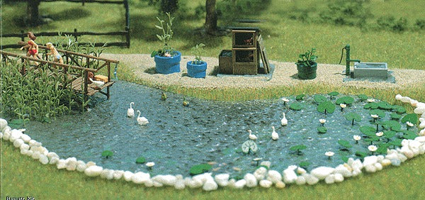 Busch 1210 HO Garden Pond Set