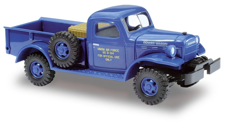 Busch 44010 HO Dodge Power Wagon U. S. Air Force Military Edition