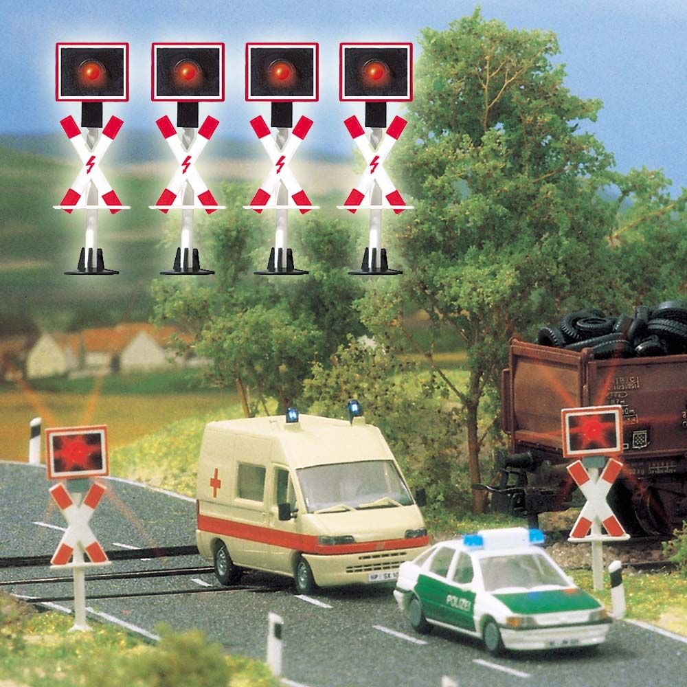 Busch 5913 HO European Style Highway Crossing Signal (Set of 4)