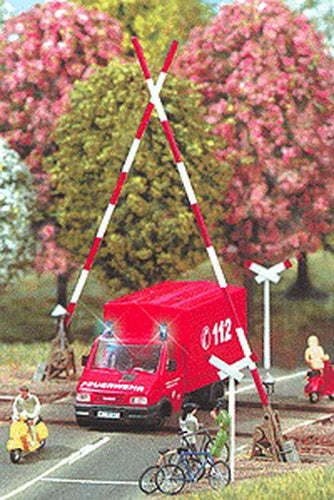Busch 6021 HOI Rail Level Crossing Set