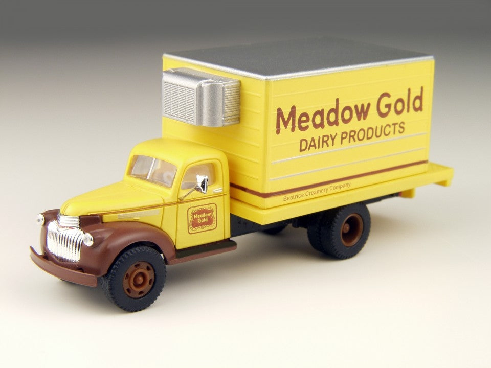 Classic Metal Works 30297 HO Mini Metals Meadow Gold 41/46 Chevy Delivery Truck