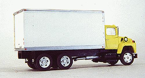 Custom Finishing 5005 20' General merchandise Truck Body Kit