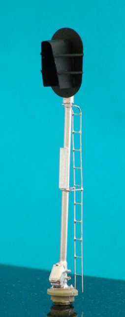 Details West 940 HO Union Switch & Signal Block Signal w/Snow Shield & Color LED