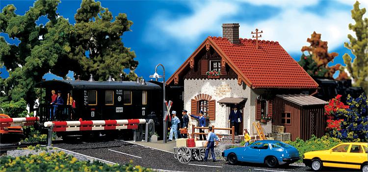 Faller Gmbh 120130 HO Gate Keeper's House Kit