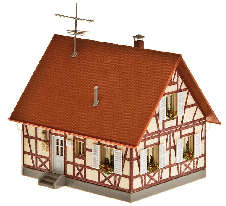 Faller 130222 Half-timbered house – Trainz