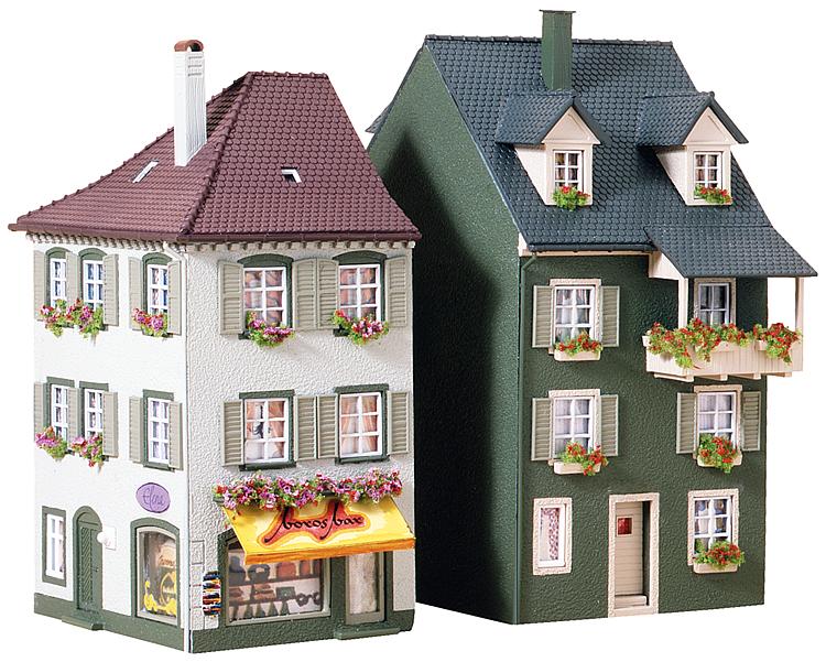 Faller 130414 2-Flats w/lower shops Building Kit
