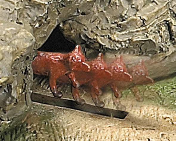 Lionel 6-34149 O Gauge Sly Fox & Hunter Animated Scene