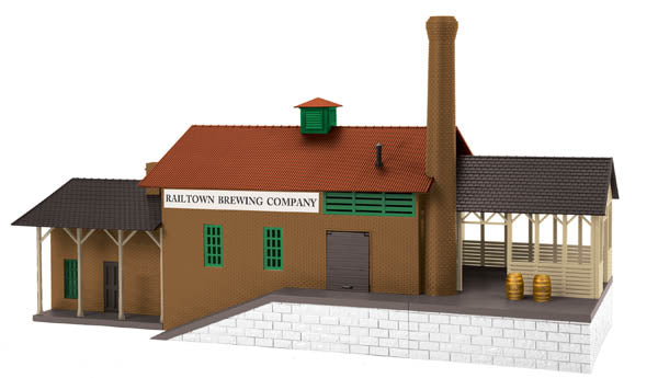 MTH 30-90452 O Assembled  Railtown Brewing Co. Brewery w/Operating Smoke