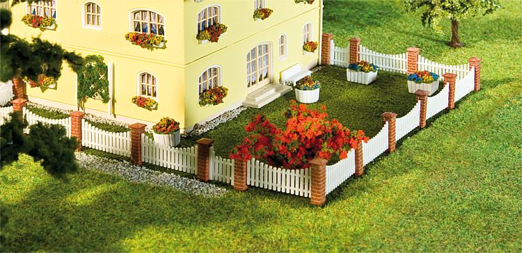 Faller 272409 N Scale Front Garden Fencing Building Kit