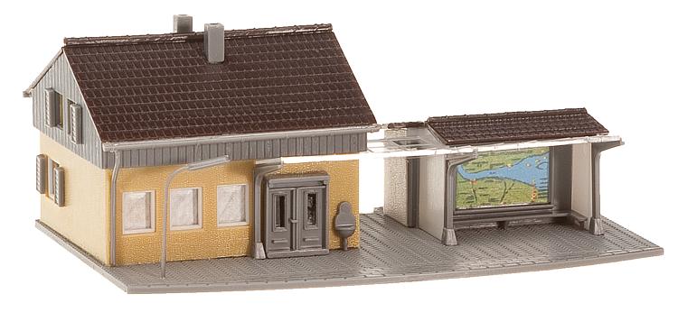 Faller 282706 Z Wayside Train Station