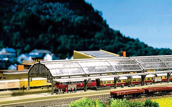 Faller 2226 N Scale Café-Restaurant Building Kit