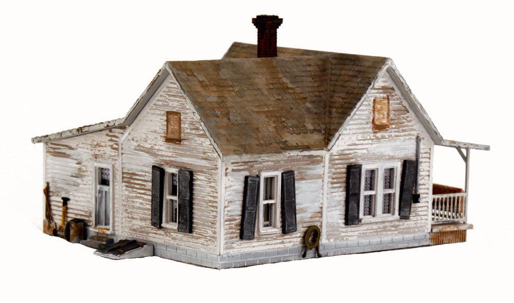 Woodland Scenics BR5040 HO Built-&-Ready Old Homestead Building