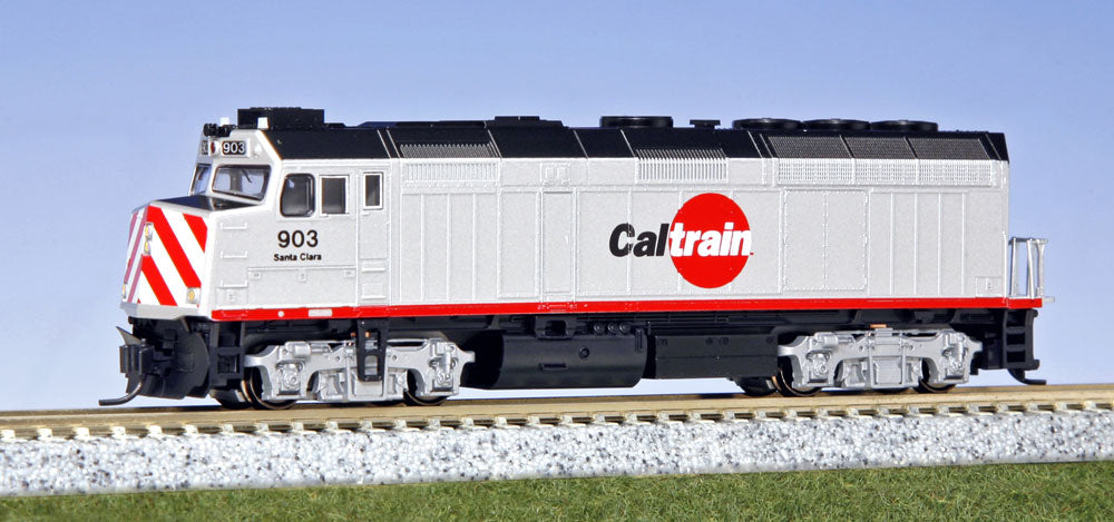 Kato 176-9003 N Caltrain EMD F40PH Diesel Locomotive Standard DC #903