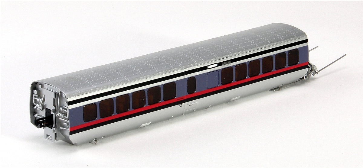 Rapido Trains 200202 HO Penn Central TurboCoach IC-36/37 Passenger Coach #72