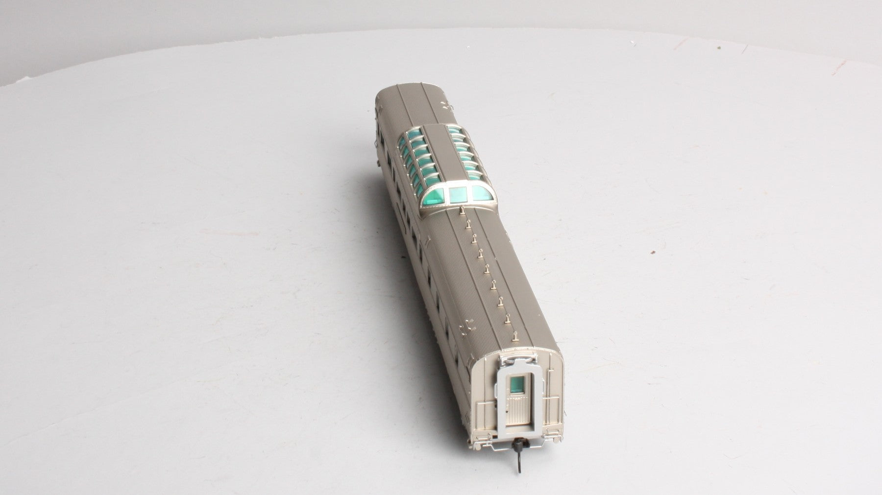 Broadway Limited 1500 HO Chicago, Burlington & Quincy Zephyr Vista Dome