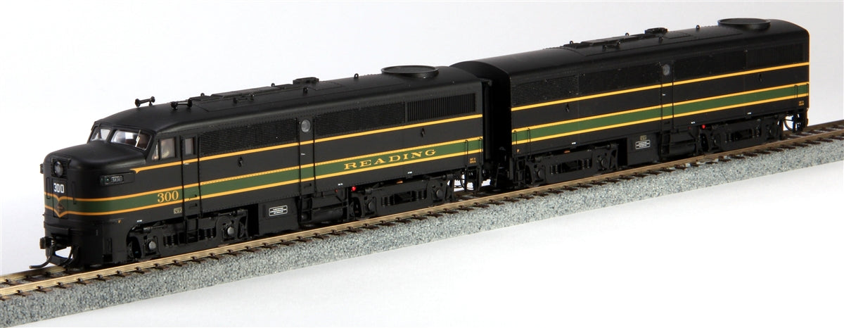 MTH 80-2095-0 HO Reading ALCO FA-1 A/B Diesel Locomotive #300A/300B