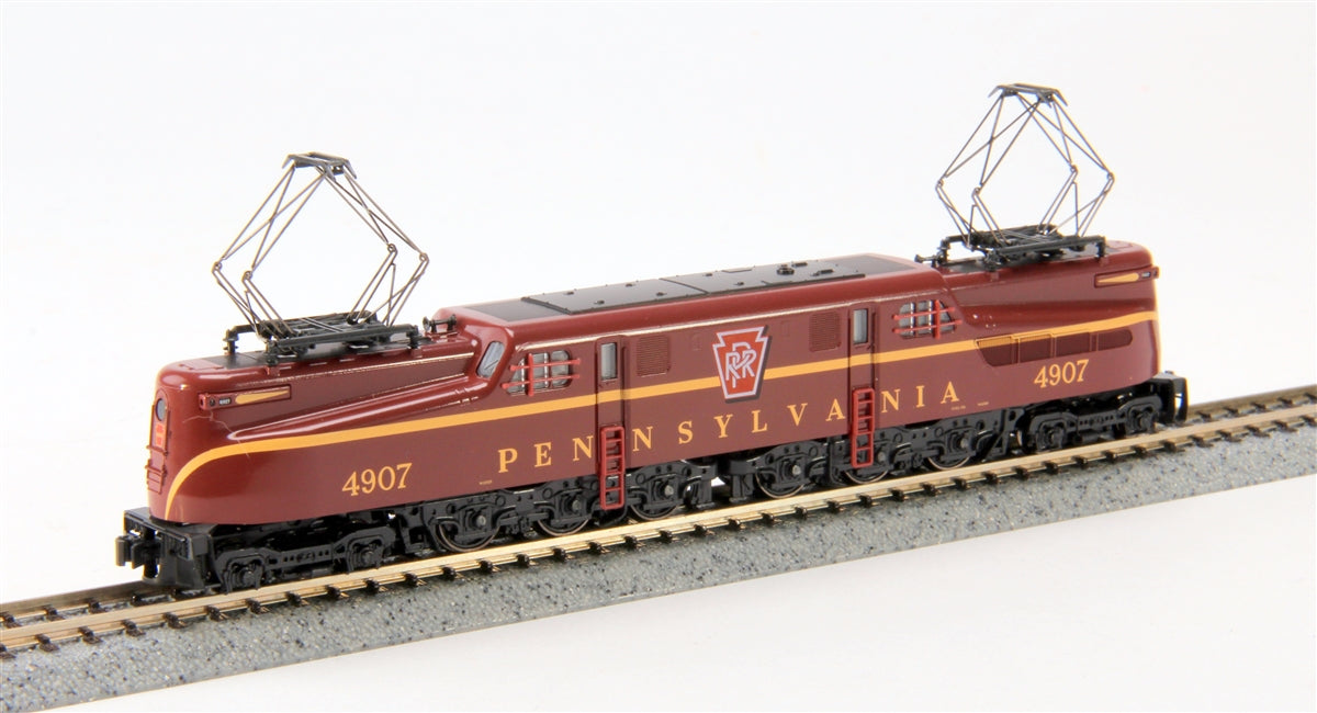 Kato 137-2013 N Pennsylvania Tuscan Single Stripe GG-1 Electric Locomotive #4907