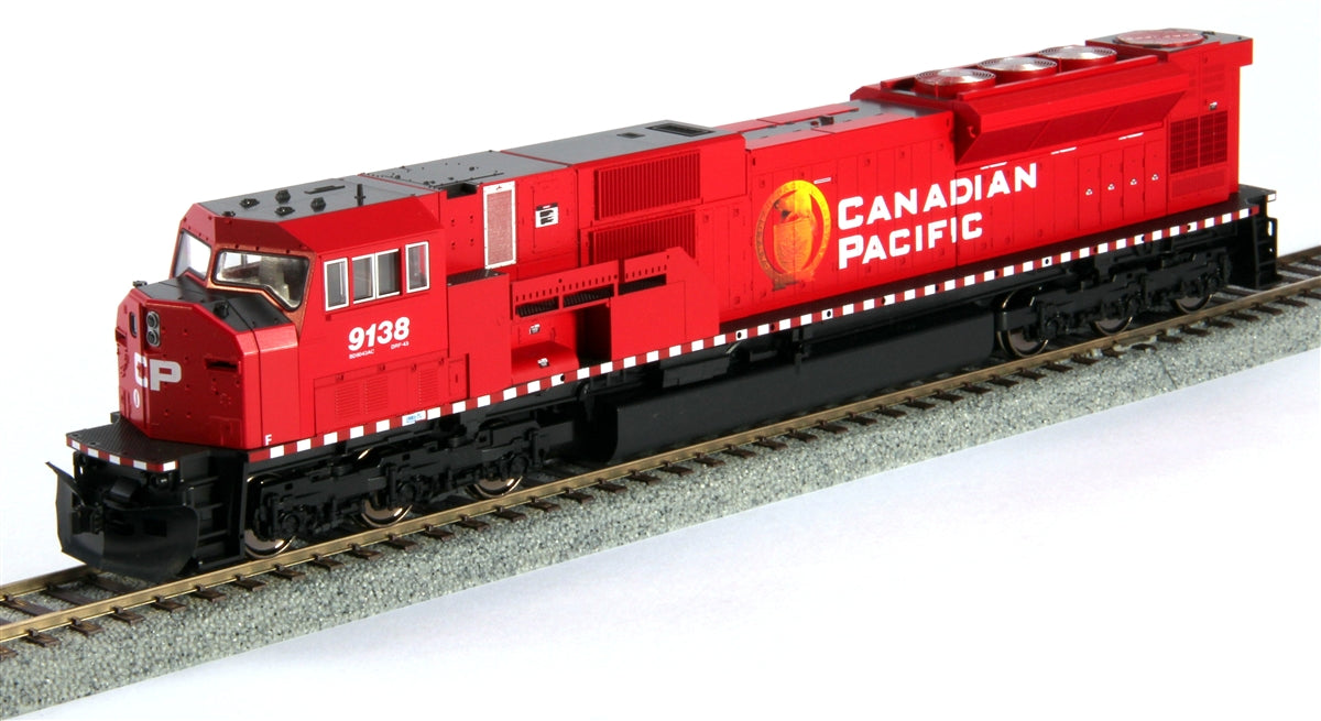 Kato 37-6367 HO Canadian Pacific SD90/43 Diesel Locomotive #9152