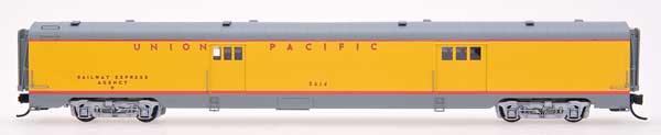 InterMountain 7665 N UP Centralia Car Shops Streamlined Smooth-Side Baggage Car